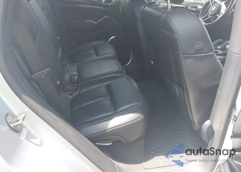 2016 Porsche Cayenne from USA, damaged, VIN WP1AA2A23GLA04838